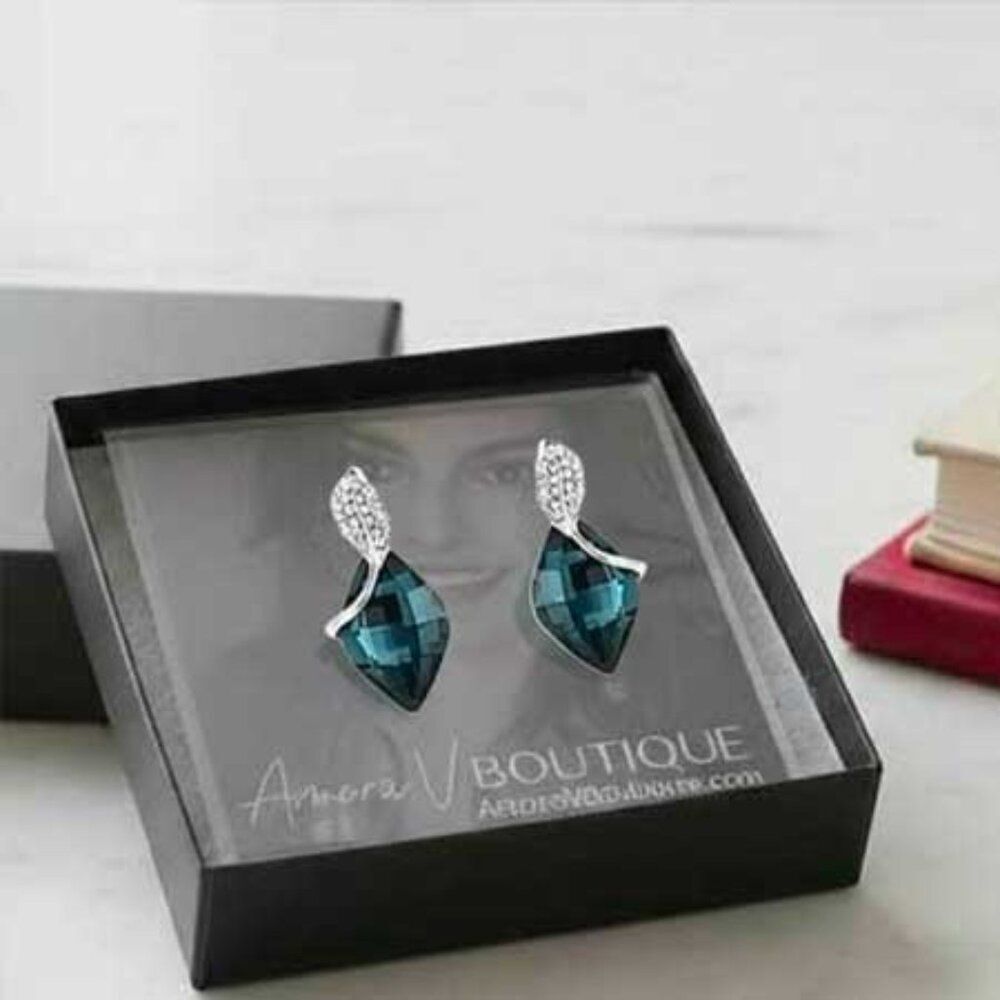 Elegant Dark Blue Crystal Earrings - Picture 7 of 11